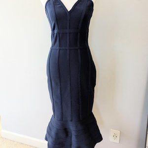 FREE CLUTCH when purchase Venus Bandage Bodycon Navy Blue Dress Size Small